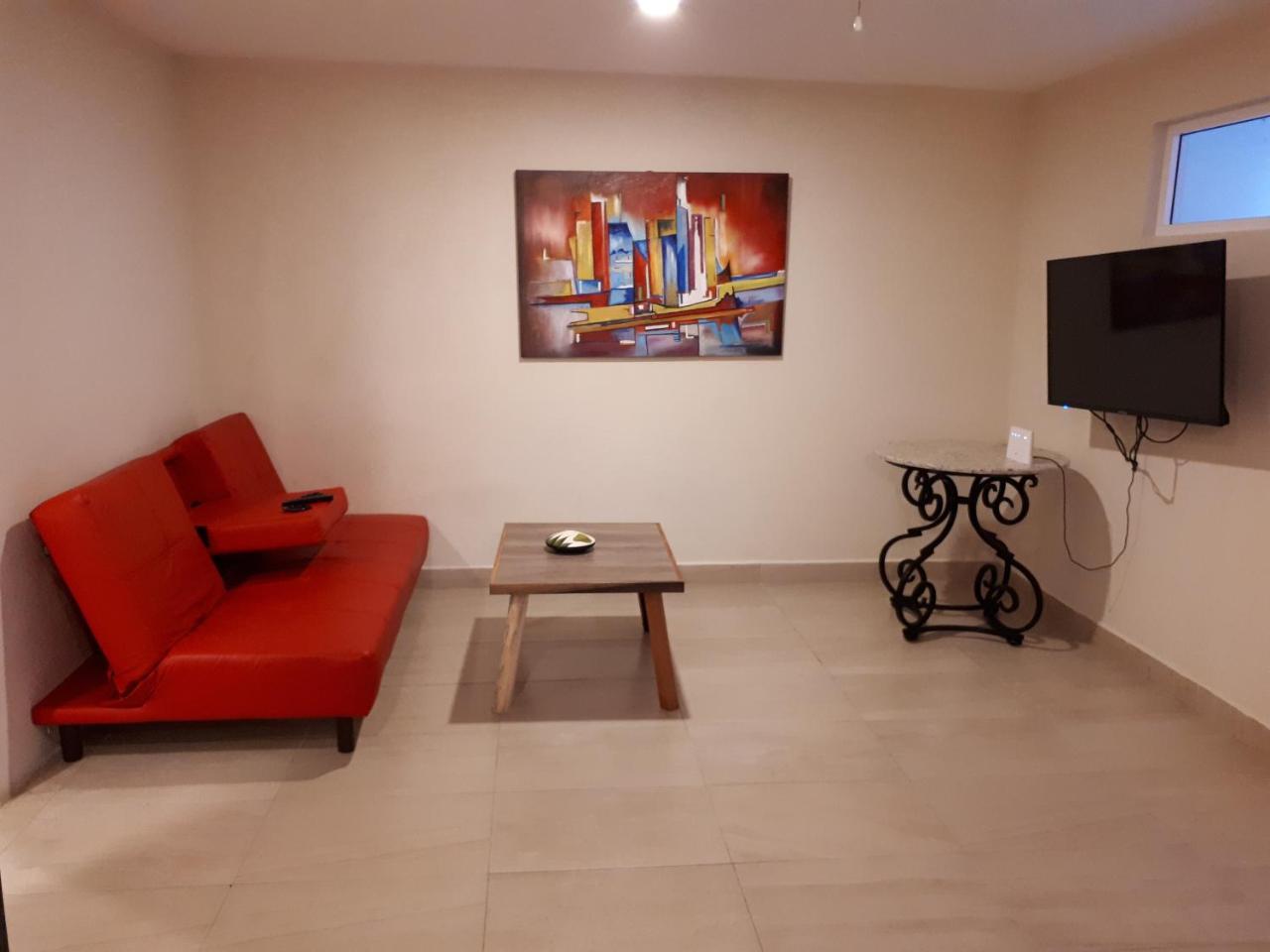 Brisas 10 Beachside Suites Канкун Екстериор снимка