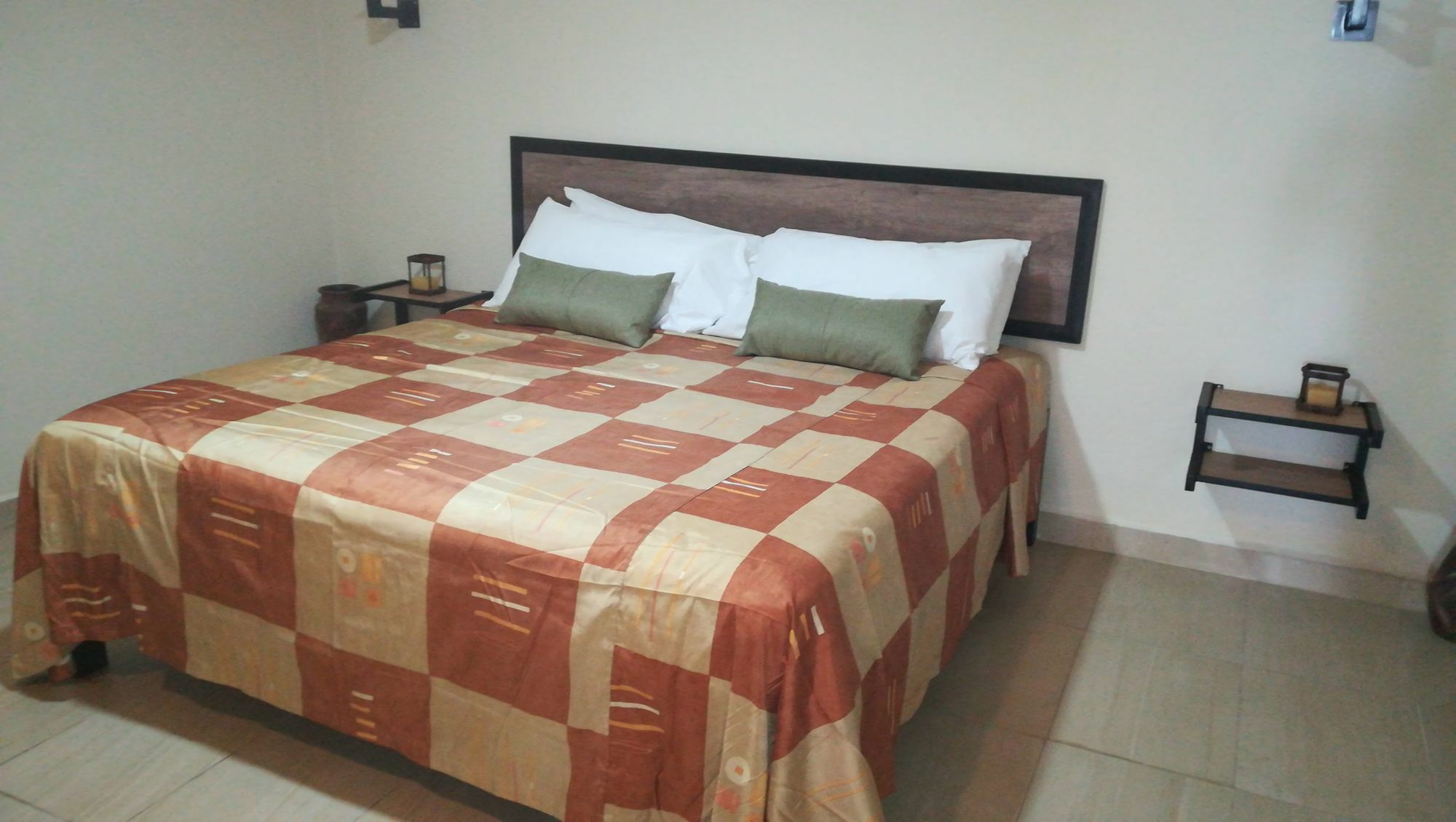 Brisas 10 Beachside Suites Канкун Екстериор снимка